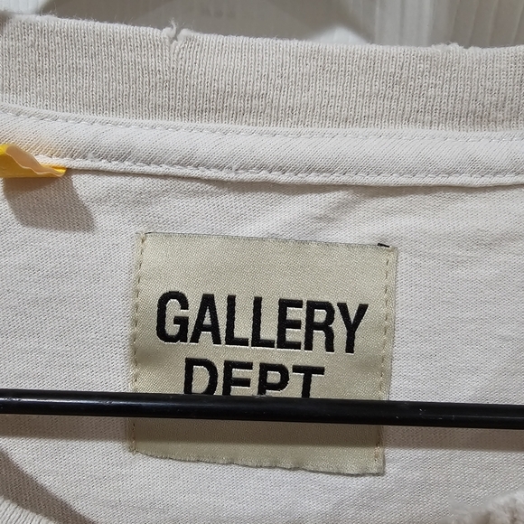 Gallery Dept. EYEBALL ART THAT KILLS DISTRESSED TEE - Picture 5 of 7